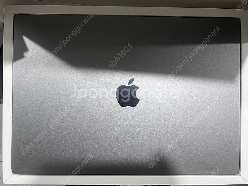 맥북프로 16인치 M2 칩, 32GB 램, 1TB SS...--2