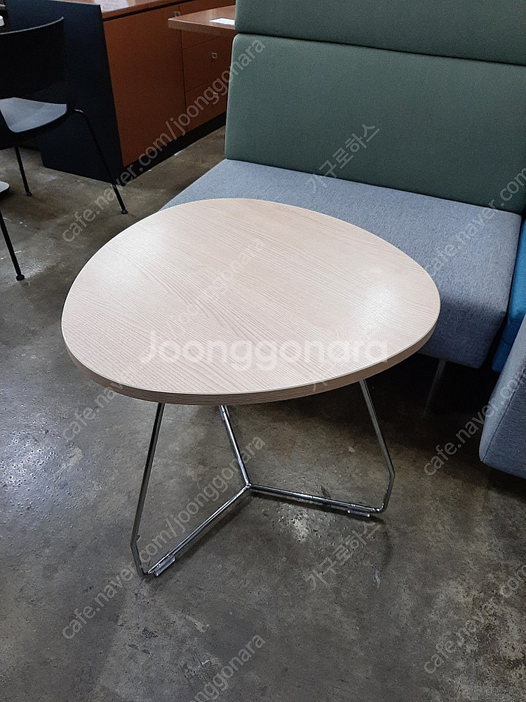퍼시스 인테리어 테이블 / 사이드테이블--6