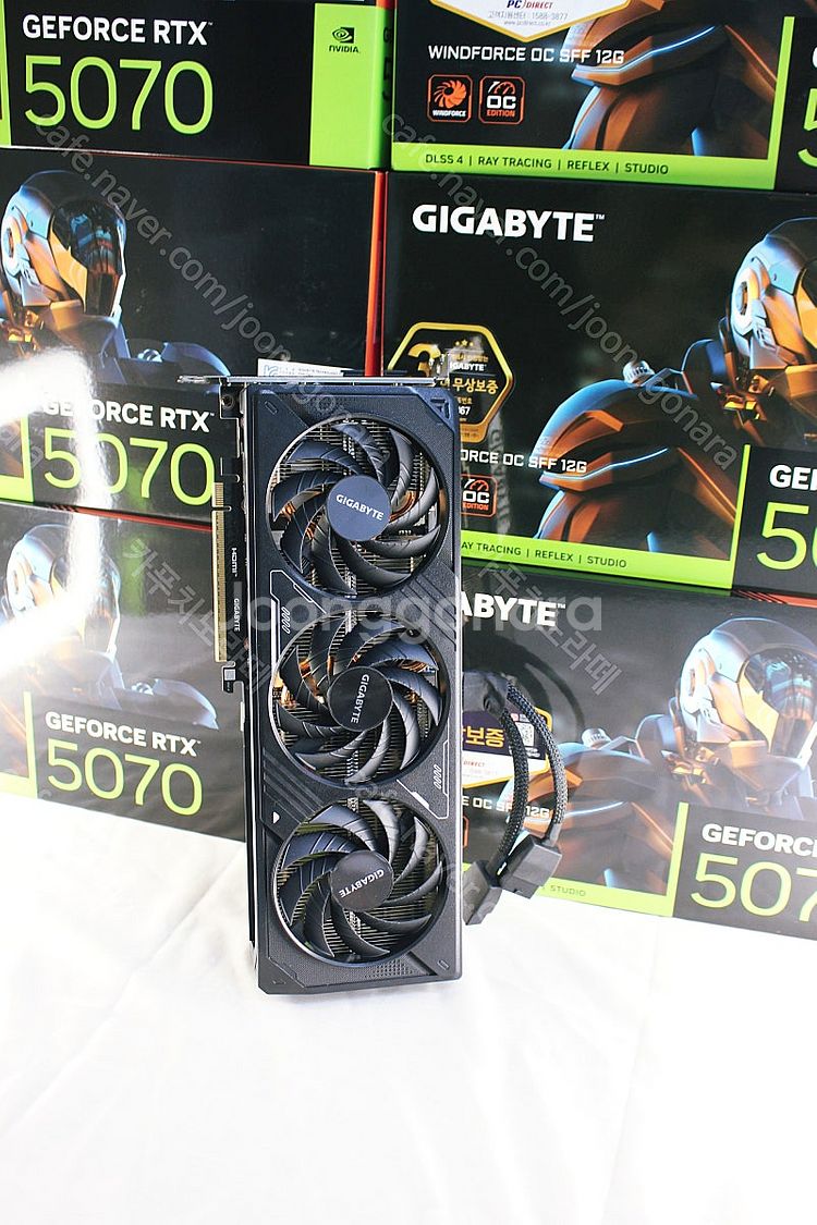 “거의 새거! 포장 1번 뜯은 RTX5070 그래픽카드...--4