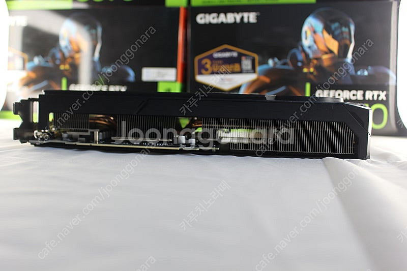 “거의 새거! 포장 1번 뜯은 RTX5070 그래픽카드...--5