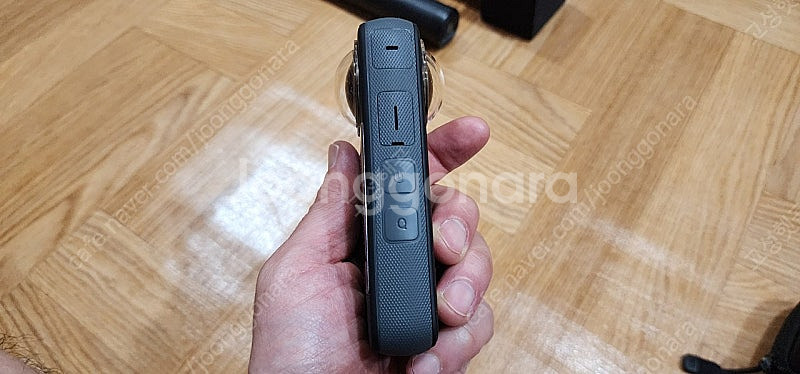 인스타 360 3x, 본체만 25만--3