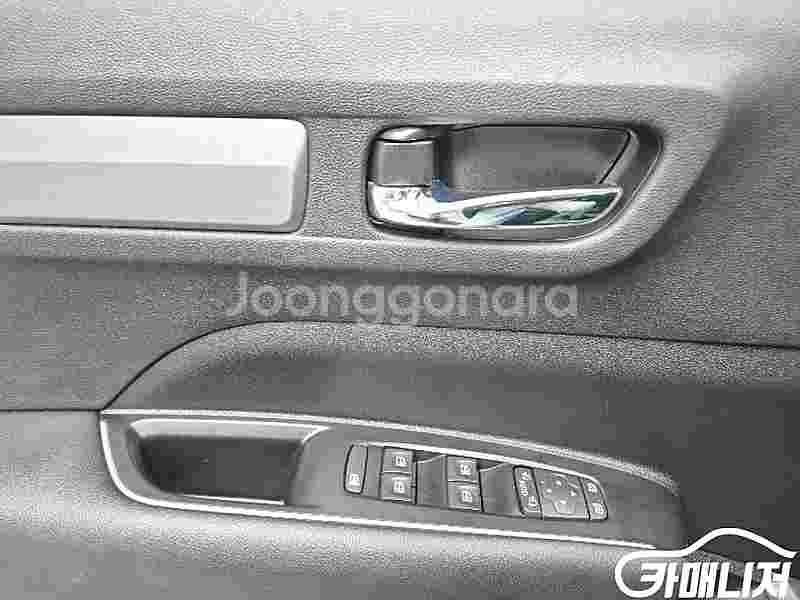 르노코리아(삼성) 더뉴QM6 2.0 LPe LE 2WD...--1