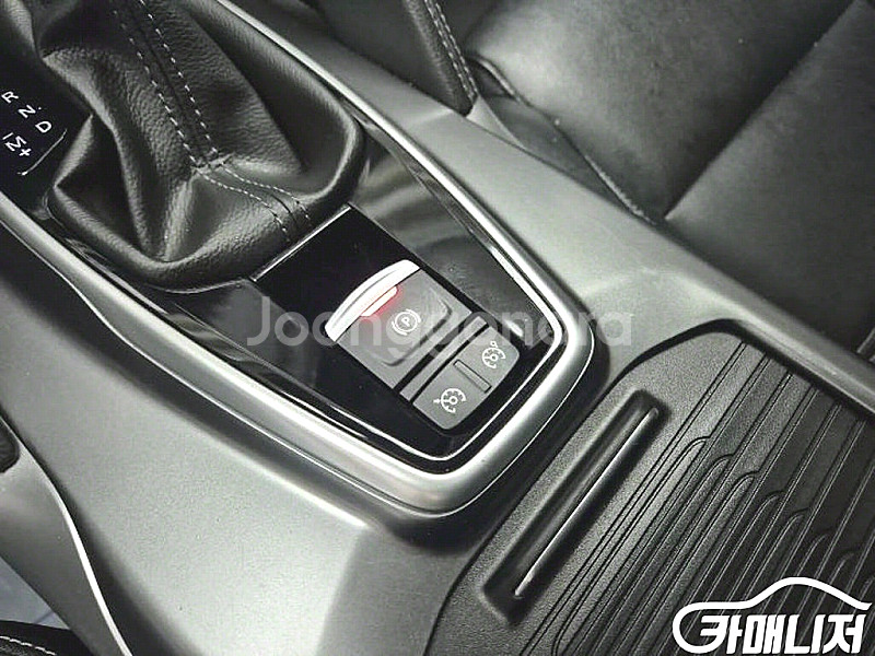 르노코리아(삼성) 더뉴QM6 2.0 LPe LE 2WD...--2