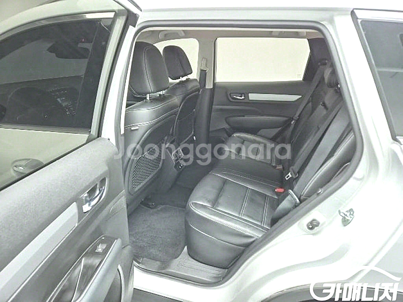 르노코리아(삼성) 더뉴QM6 2.0 LPe LE 2WD...--5