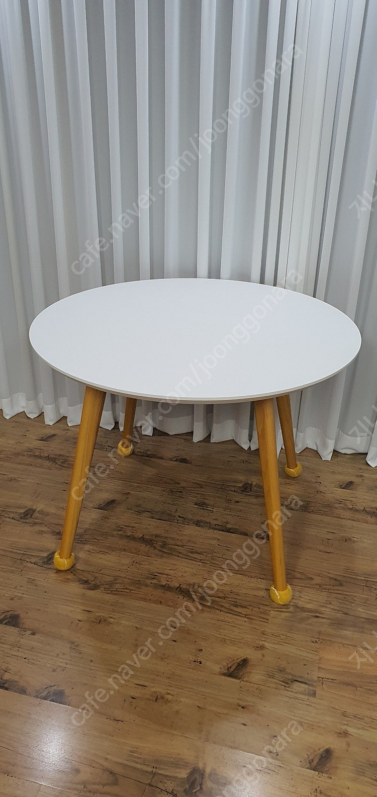 일룸 원형테이블,일룸식탁,일룸로플러스 테이블 이미지