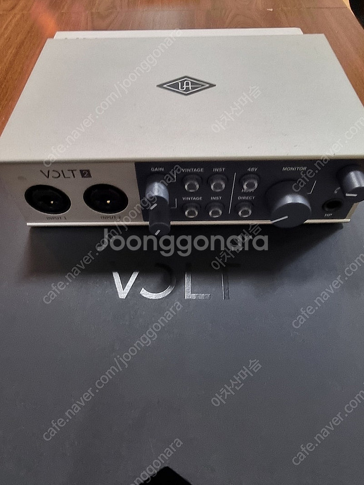UA Volt 2 오디오인터페이스 판매합니다.--1