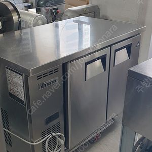 부성에베레스트1200간냉식테이블 냉장고B120B-2RROS-E판매합니다