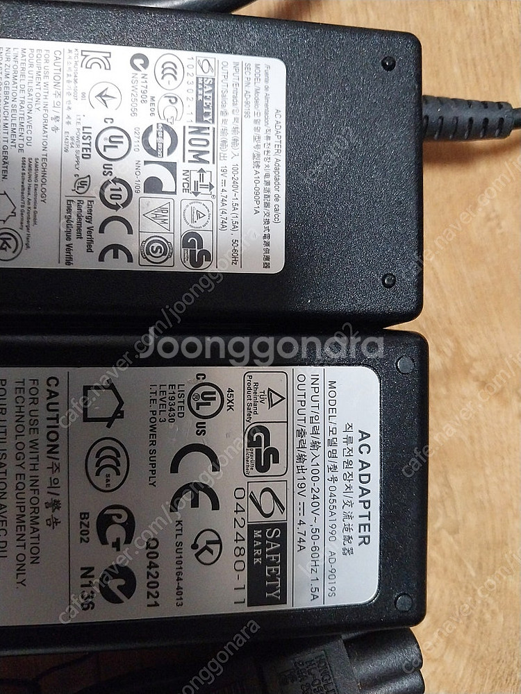 삼성노트북 어댑터 ad-9019s 2개 개당 1만--1