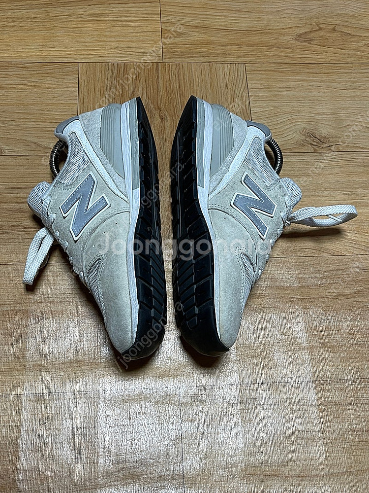 뉴발란스 정품 996 CM996BT 235 아이보리--1