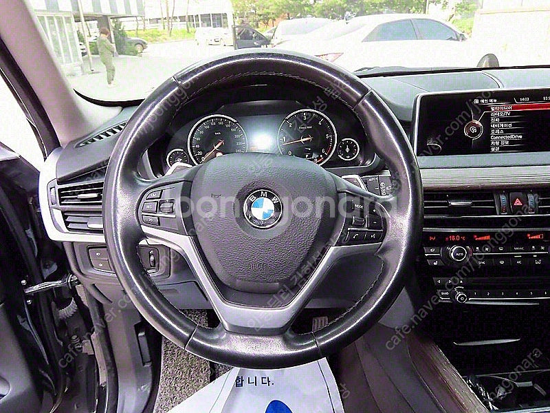 BMW X5 중고 X5 X시리즈 검정색 2016년식 x...--9