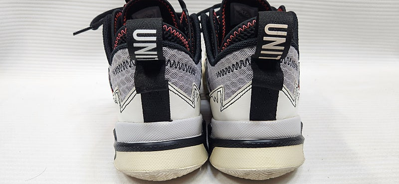 나이키 조던 와이낫 제로3 농구화 270사이즈--3