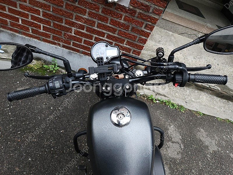 아퀼라300/22년식/4,300km/1대차주/경정비완/...--4