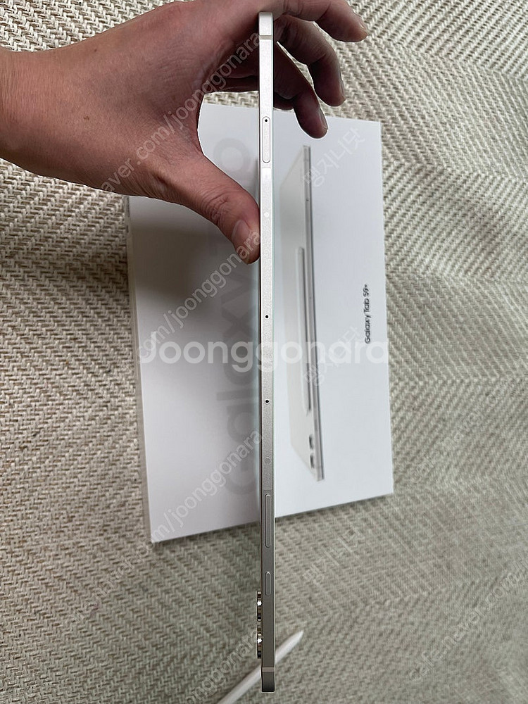 갤럭시탭 s9+(s9 플러스) 베이지 색상 판매합니다--6