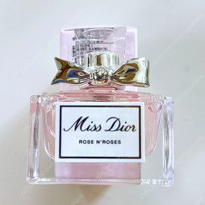 8000₩개당가격 디올 미스디올 로즈앤 로지스 향수 쟈도르 도 향수 미니어처 향수 5ml