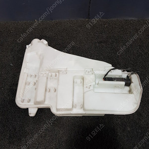 BMW F10 5시리즈 워셔액통 팝니다