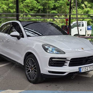 포르쉐 카이엔 중고 포르쉐 중고 수입중고자동차 흰색 2020년식 71,615km 3.0 쿠페 중고자동차 할부가능