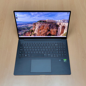 LG전자 그램프로16 16Z90SP-ED7BK RTX3050 노트북판매합니다