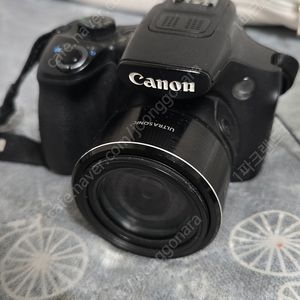 캐논 SX60hs 카메라 입니다.