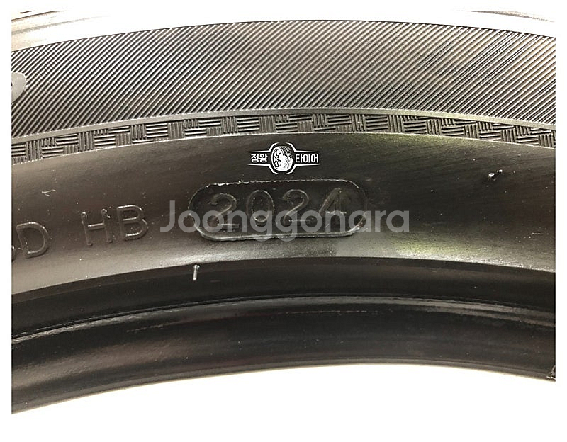 중고타이어 한국타이어 벤투스 S2AS 245/45R20...--5