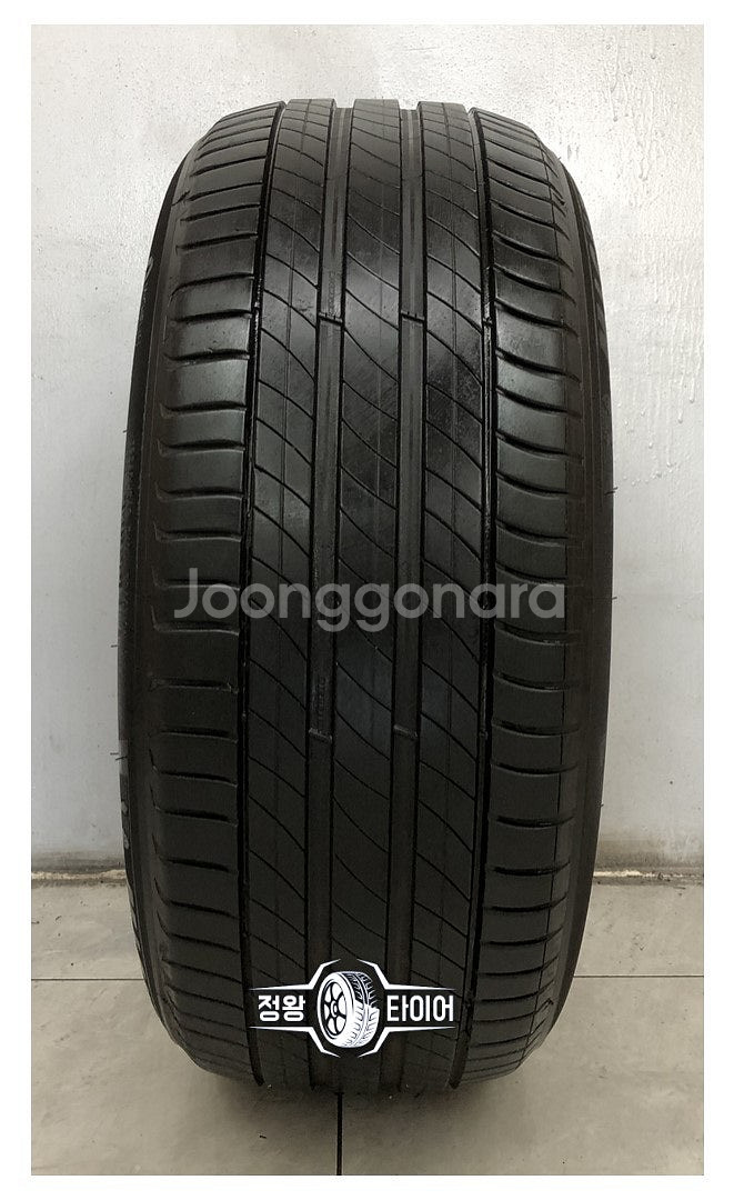 중고타이어 미쉐린 프라이머시4 255/45R20 카니발...--0