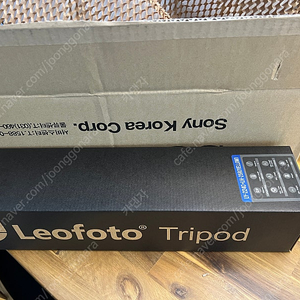 레오포토 LY-224C + LH-25R 삼각대 미개봉품 (Yellow색상)팝니다.