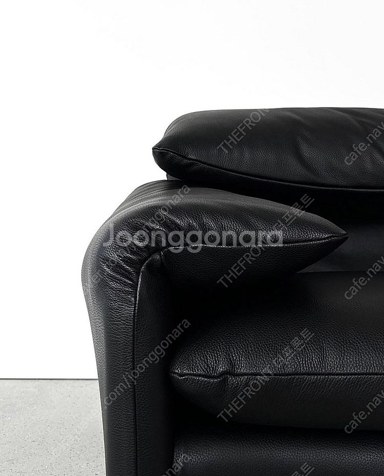 까시나 마라룽가 2인 소파 Cassina Maralun...--2