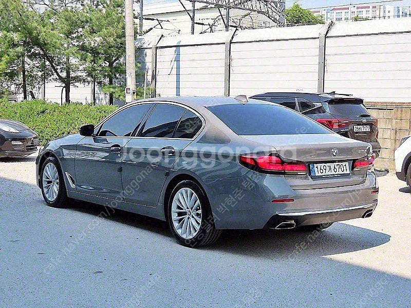 BMW 5시리즈 중고 BMW 중고 5시리즈 중고차 할부...--4