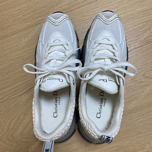 DIOR바이브 스니커즈