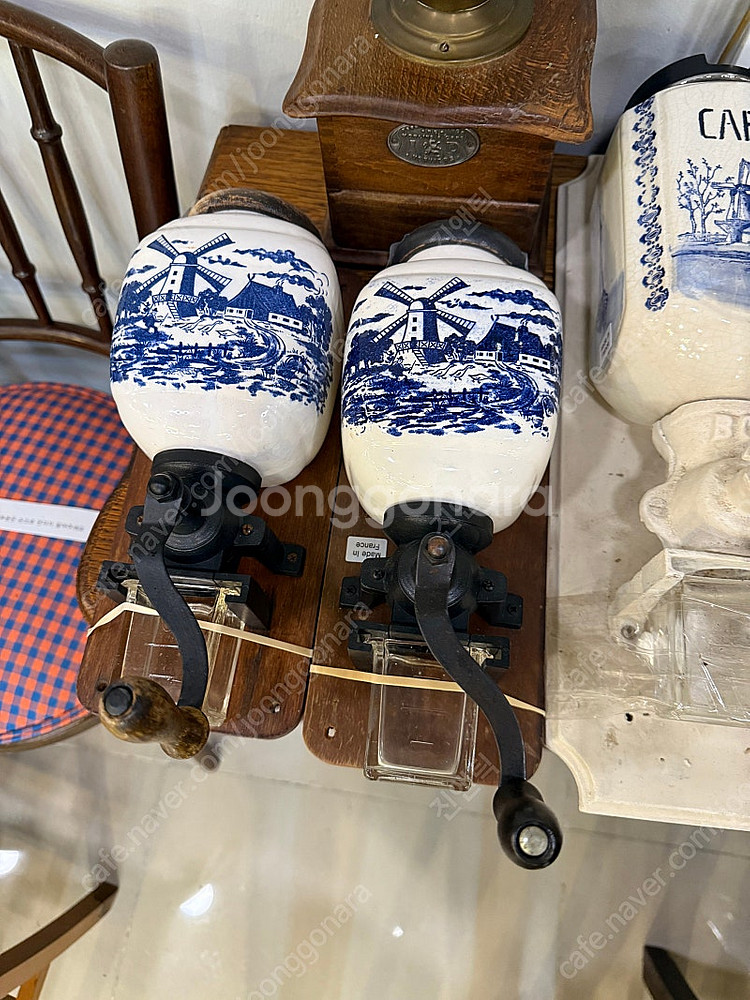프랑스 앤틱 벽걸이 커피그라인더 델프트블루--0