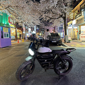 [S급풀옵션 급처] 엑스라이더 x200 프로 PRO 전기자전거 자토바이 (x200s 터보프로 br3 smd v7 써론라이트비)