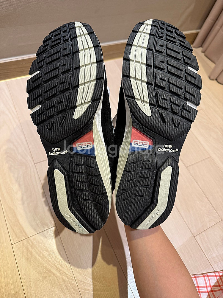 뉴발란스 992 bk 250사이즈--4