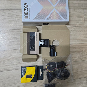 아이나비 VX2000 블랙박스(동글포함) 팝니다.