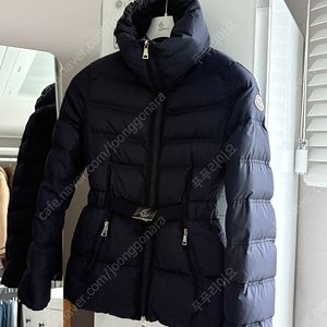 몽클레어 알루에뜨 네이비 숏패딩 0사이즈