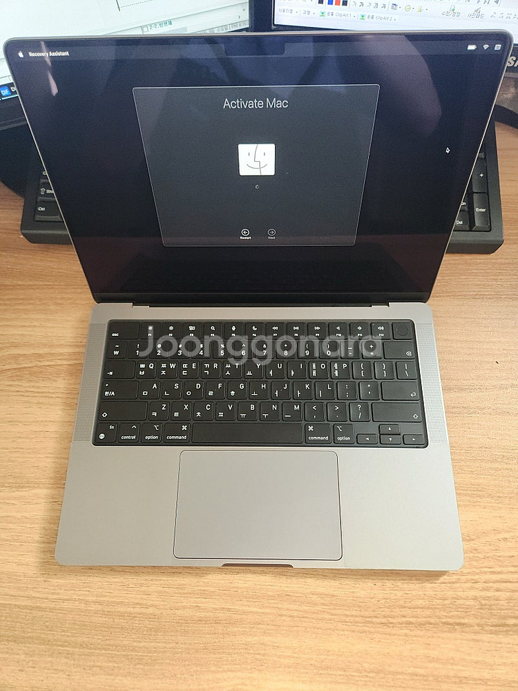 맥북프로 14인치 M3 8GB 512GB--0