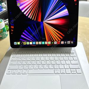 아이패드 프로 12.9인치 5세대 M1 128GB 와이파이 키보드포함