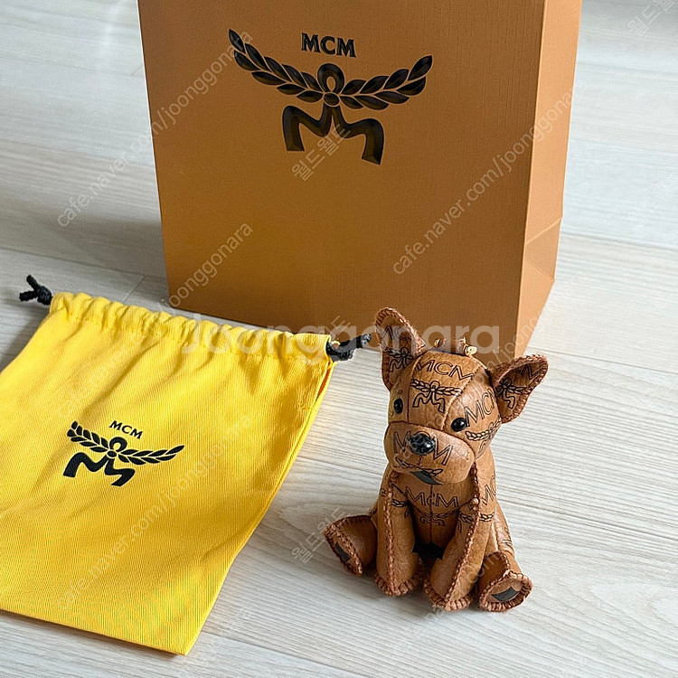 (새상품) MCM 엠씨엠 Aren M Pub 비세토스 ...--0
