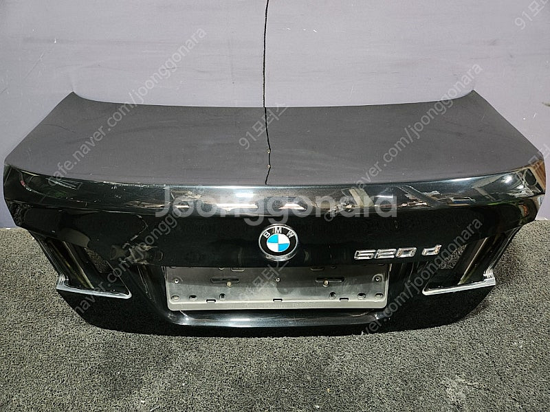 BMW F10 5시리즈 트렁크 앗세이 팝니다--0