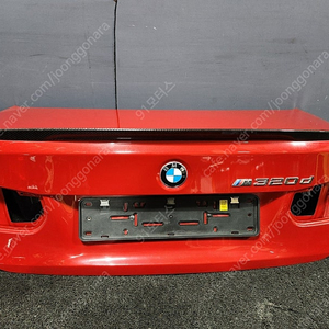 BMW F30 3시리즈 트렁크 사진구성 도장은 권고/ 도색면으로 인한 교환반품환불 불가 팝니다