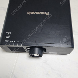 파나소닉 빔 프로젝터 PT-DZ870 8500안시 고가형