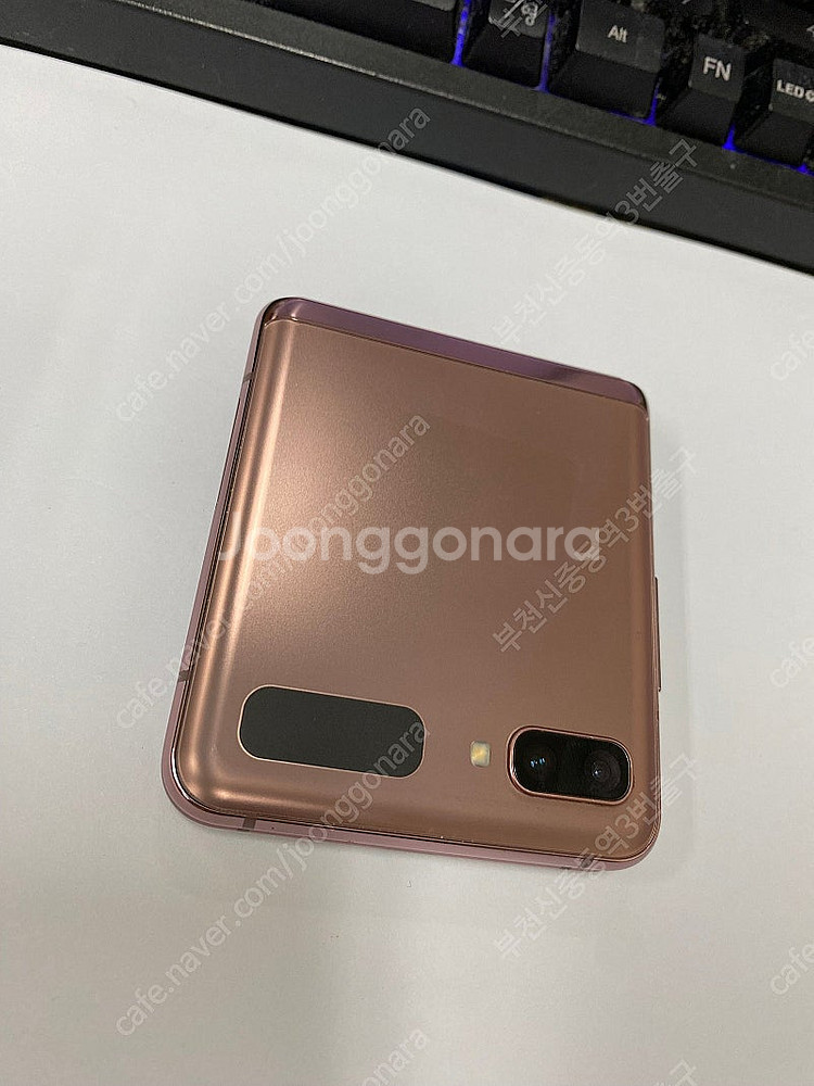 205736 갤럭시Z플립2 브라운 A급 256GB 무잔...--0