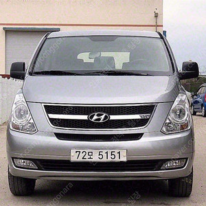 스타렉스 중고 그랜드 스타렉스 중고차 은색 2015년식 83,287km 12인승 왜건 4WD CVX 프리미엄 중고차가격시세