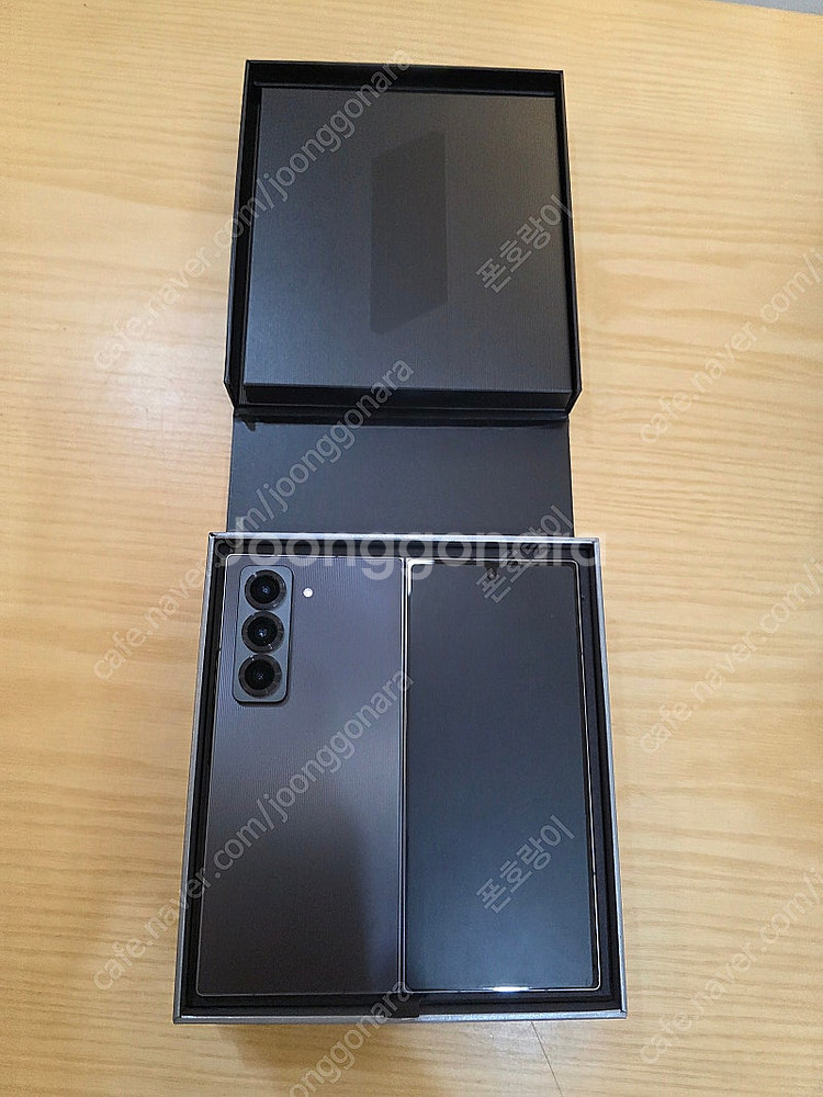 갤럭시z폴드se블랙512gb 자급제폰판매합니다--1