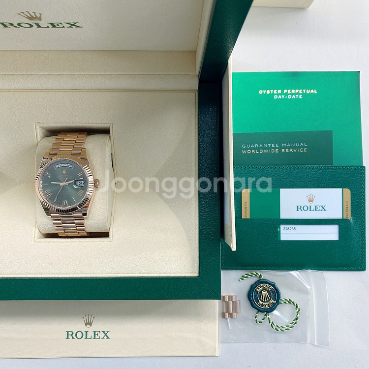 [팝니다] 롤렉스 데이데이트 40 로즈 골드 올리브 그린 로만 프레지던트 228235 - 2019년식 (100004...--5