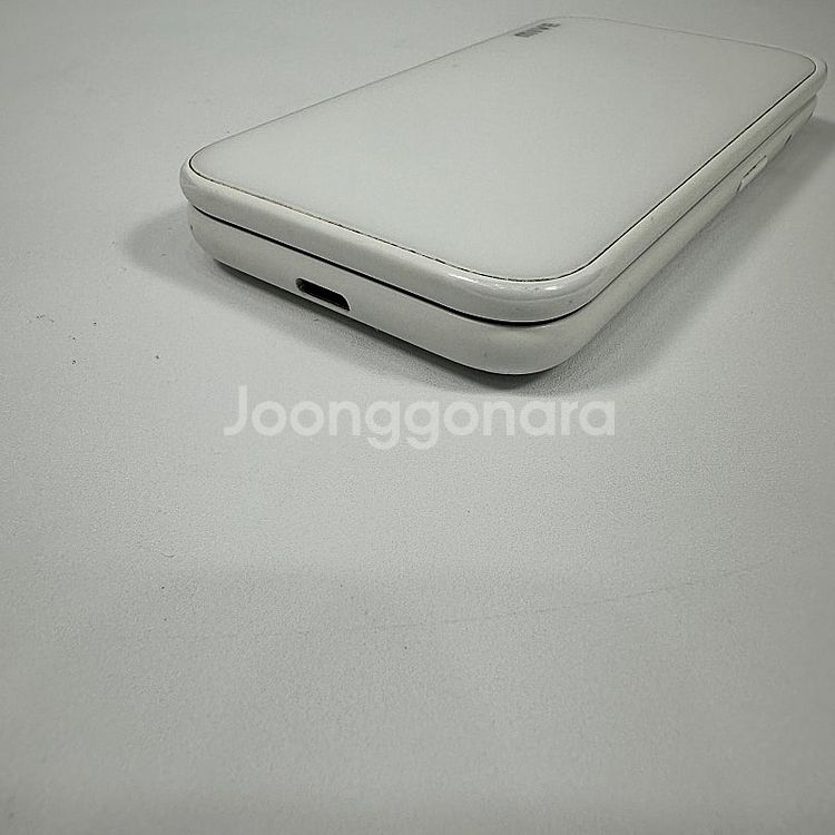 M120 ] 스타일폴더 화이트 32기가 5.5만 판매합...--5