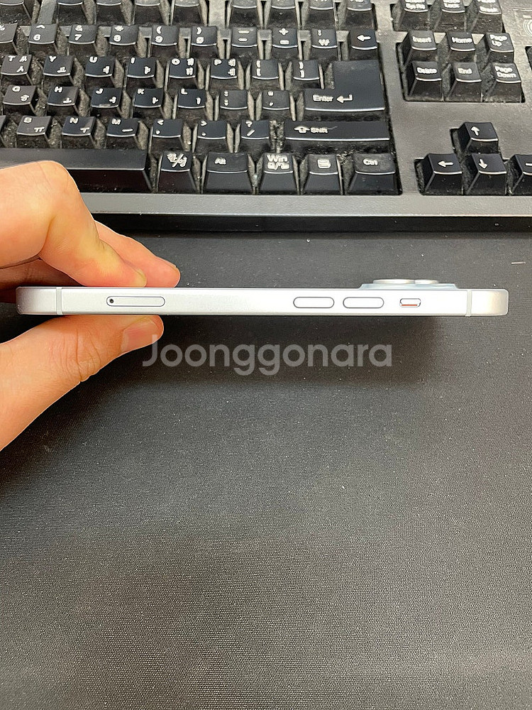아이폰15 블루 256GB 상태좋은 중고63만팝니다.--6
