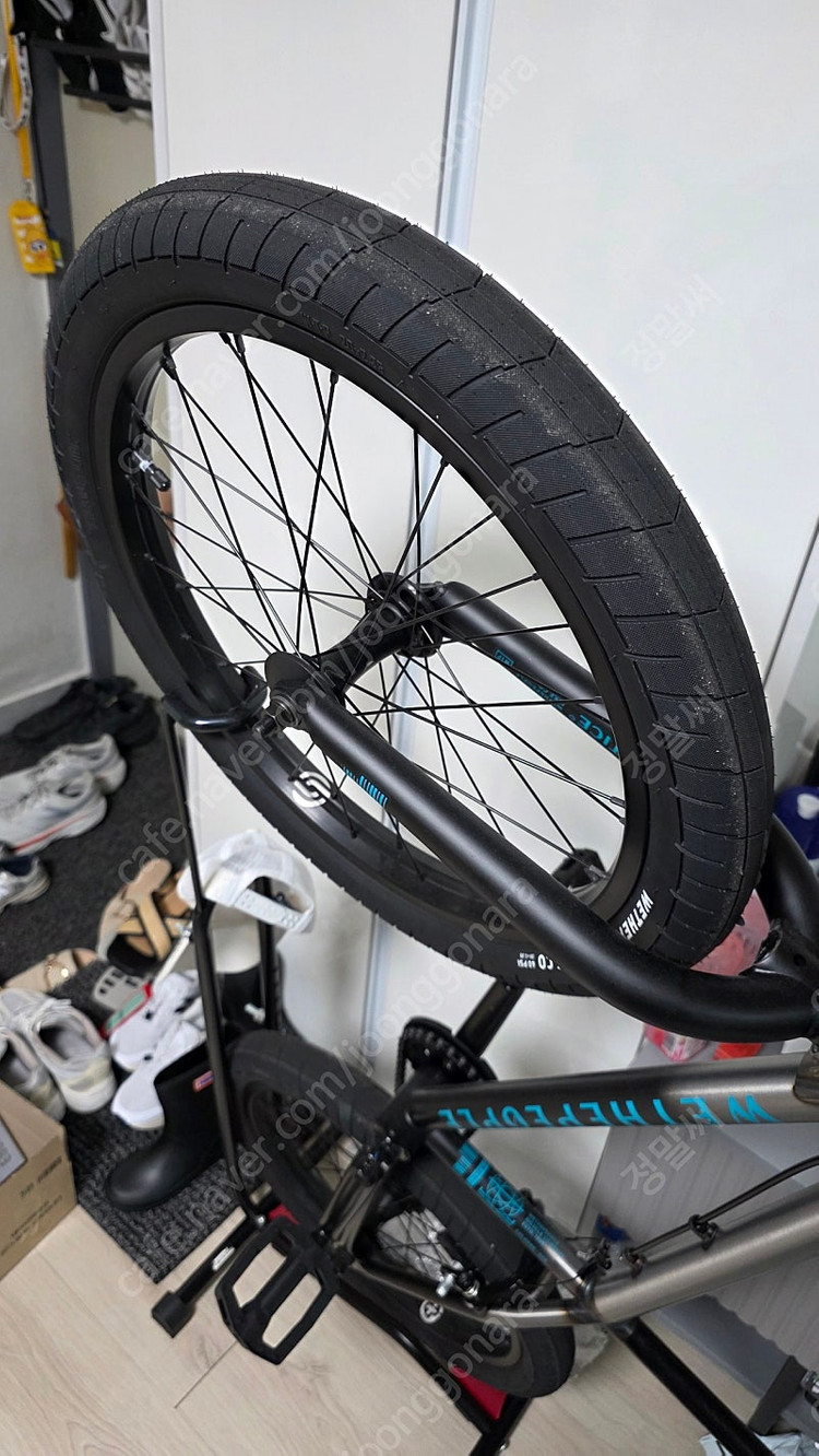 2024 WTP 저스티스-블랙 로우 페이드 BMX 신품급 팝니다--1