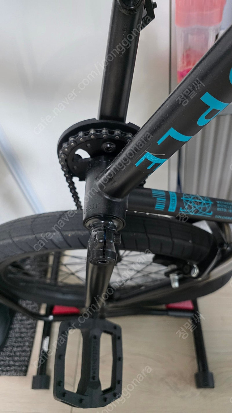 2024 WTP 저스티스-블랙 로우 페이드 BMX 신품급 팝니다--3