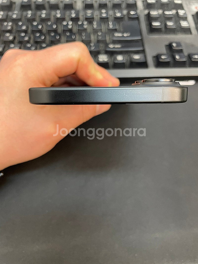 아이폰16플러스 블랙 128GB 배터리100% 상태좋은...--3