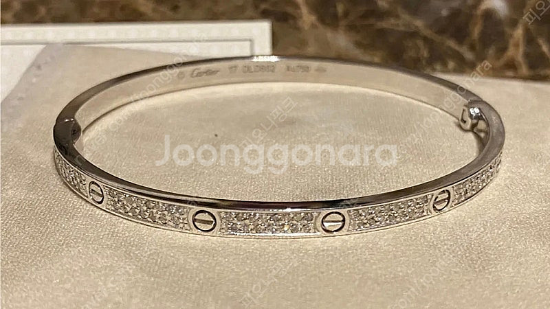 까르띠에 러브 SM 풀파베 팔찌 18k 18.4g 천연...--0