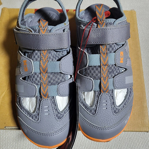 K2 아동 샌들 220 (미사용)---1만원